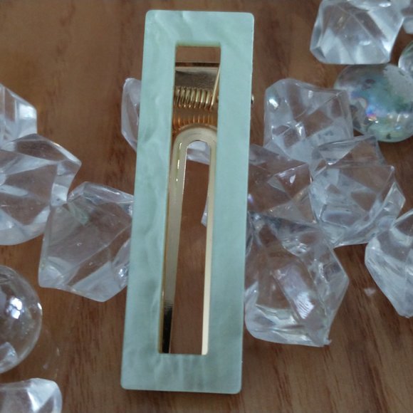 Hair acceories - Picture 3 of 7